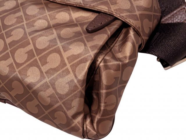 ゲラルディーニ ボディバッグ ウエストバッグ ウエストポーチ ブラウン