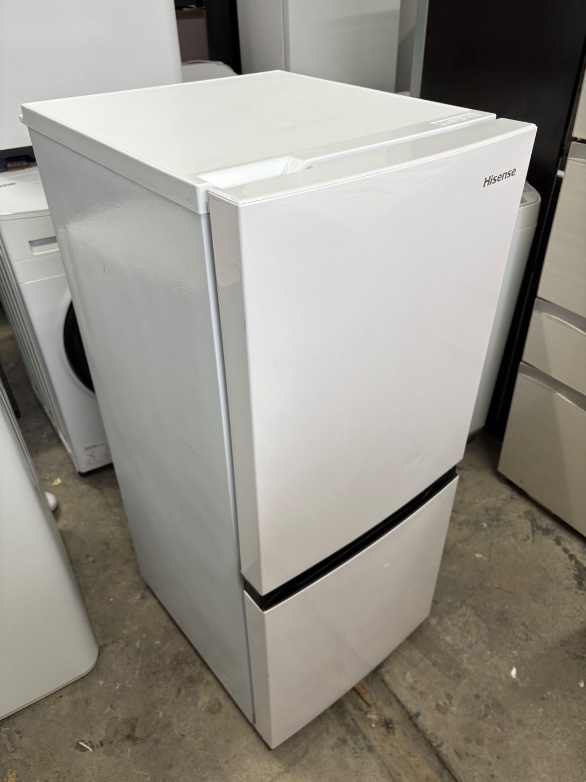 冷蔵庫 Hisense HR-D1303