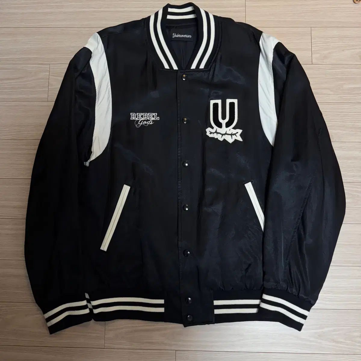 UNDERCOVER 22シーズン サテン ブルゾン スタジャン ジャケット 5