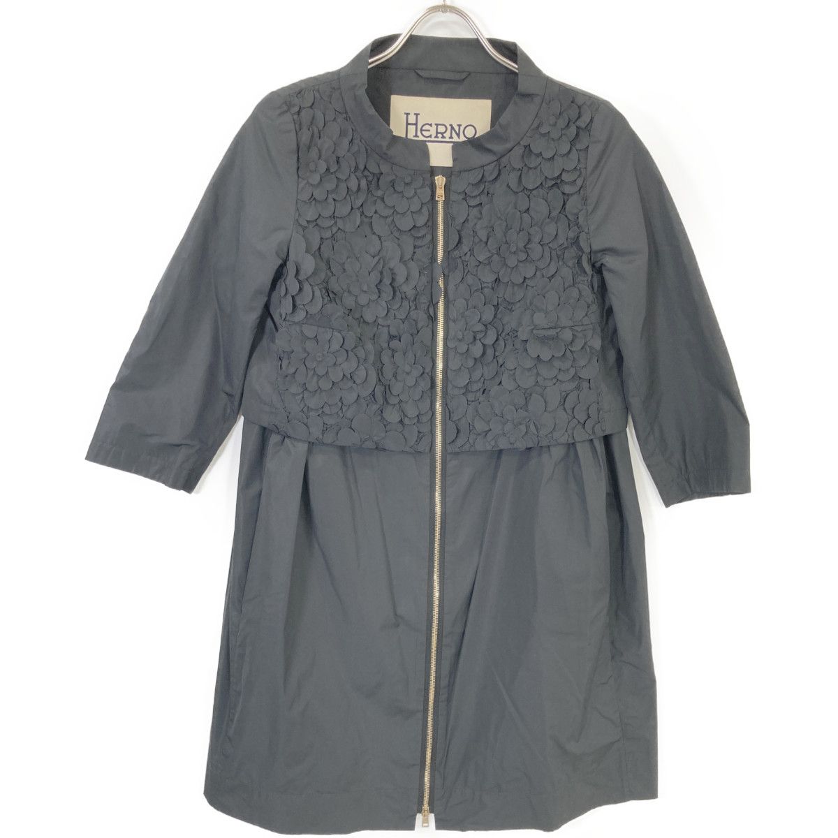 HERNO ヘルノ ﾌﾞﾗｯｸ CA0072D ﾌﾗﾜｰﾃﾞｻﾞｲﾝ ﾆｰﾚﾝｸﾞｽｺｰﾄ 40 - メルカリ