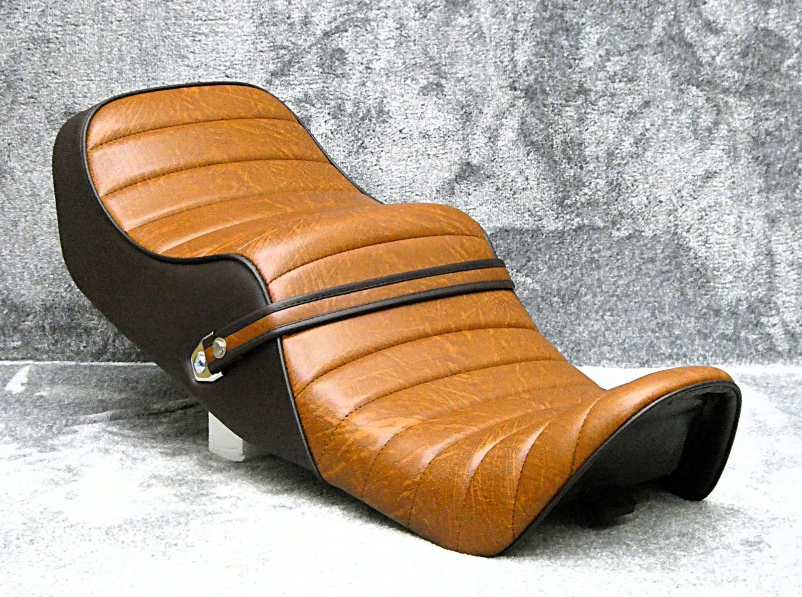 ゴキ 茶ツートン 新ローダウン タックロールシート /完成品BROWN