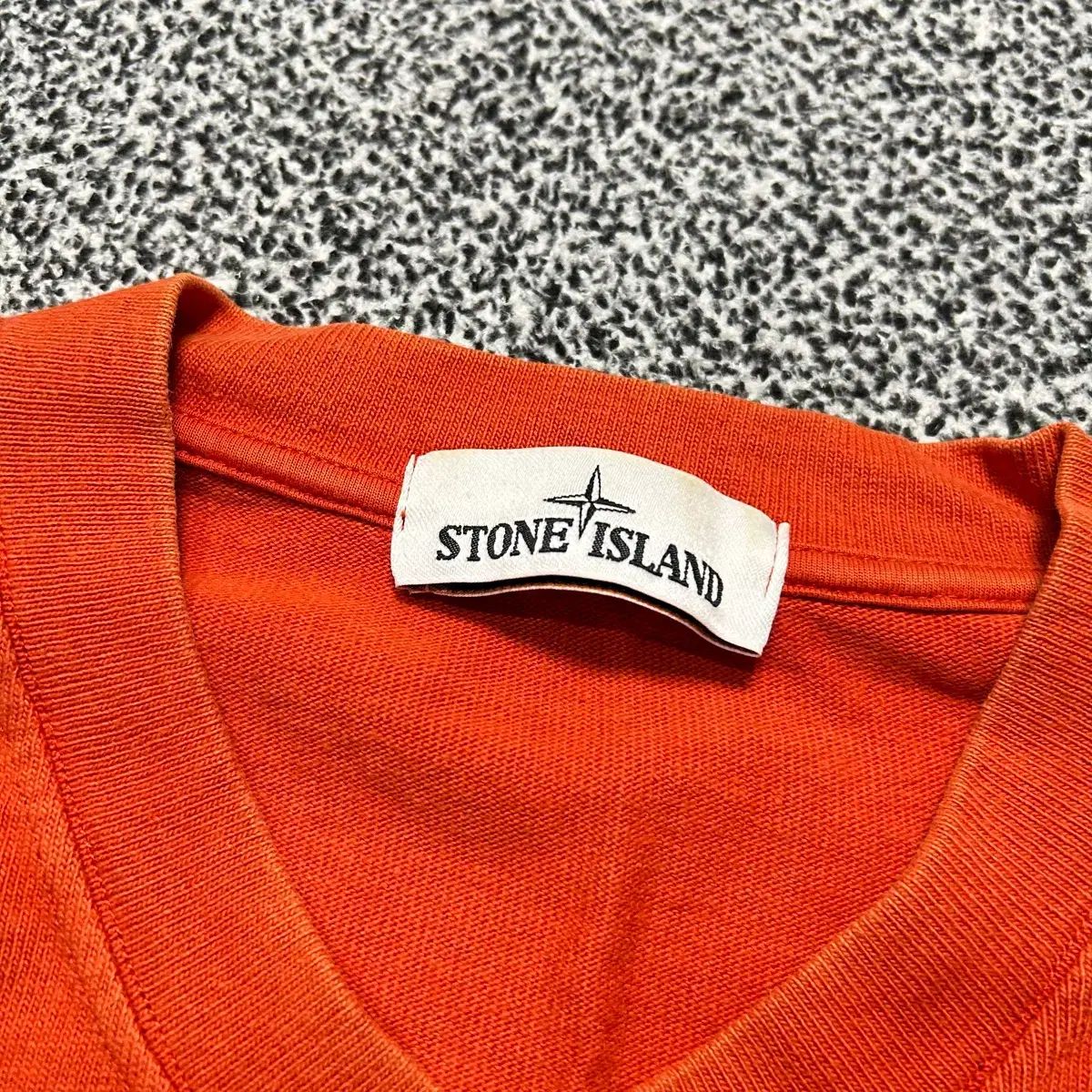 ストーンアイランド オレンジ コットン ニット 7815507D8 Lサイズ