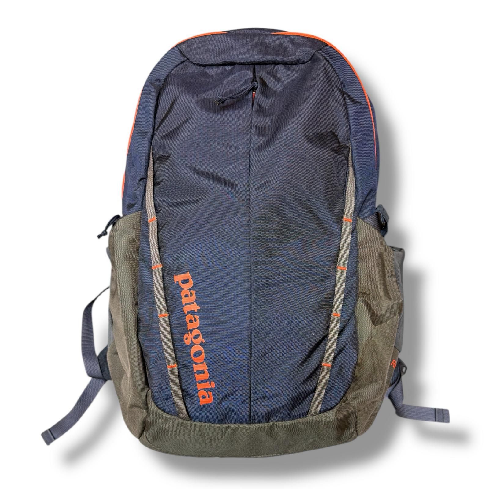 参考上代16 500円 patagonia Refugio Pack 28 L レフュジオパック バックパック パタゴニア ネイビー 552 M