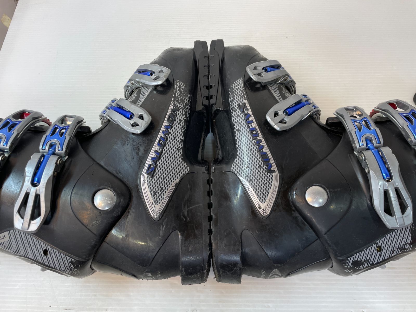 【美品】サロモン ELIOS XX スキーブーツ 26 ウィンタースポーツ 黒 美品】サロモン ELIOS XX スキーブーツ 26 ウィンタースポーツ 黒