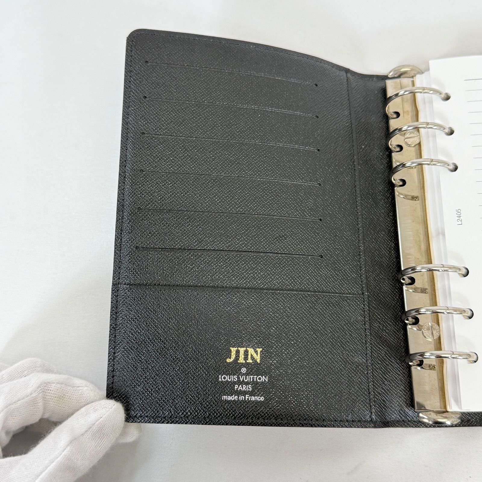 ブラック グレー