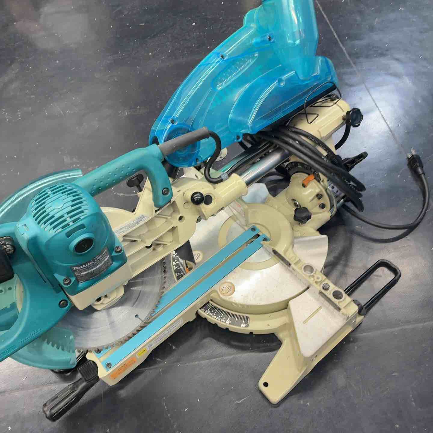 中古品】 マキタ (makita) 216mm スライドマルノコ LS0814FL 【藤沢店 