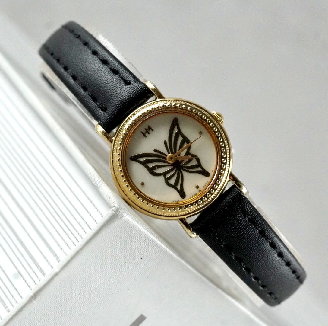 電池交換済 HANAE MORI ハナエ モリ ladies quartz wacth 腕時計 レディース ゴールド ラウンド シェル文字盤 蝶 ベルト 稼働品