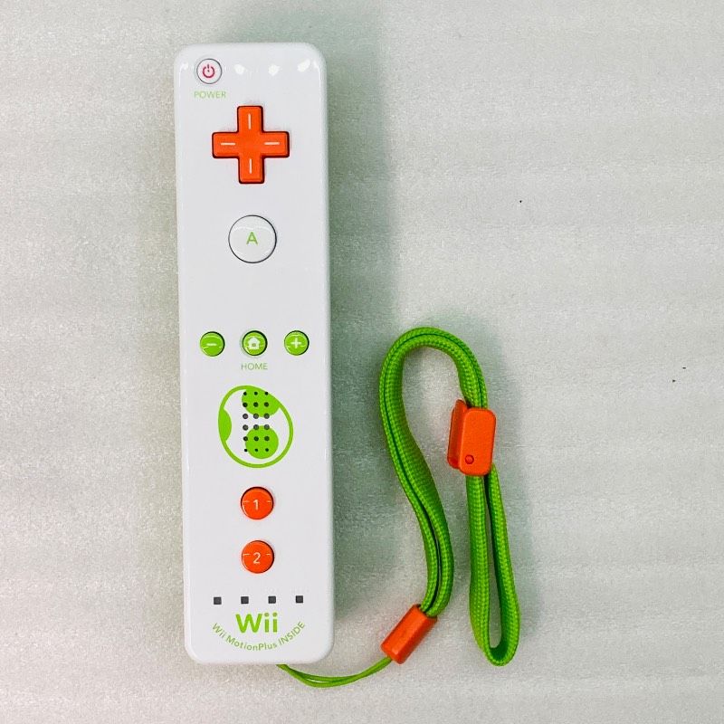 動作確認済み】任天堂 Wiiリモコンプラス ヨッシー RVL-036