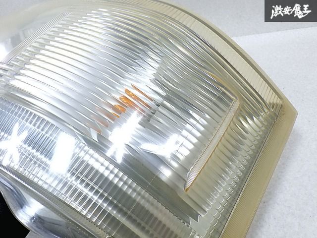 トヨタ 純正 200系 ハイエース 1型 小売 2型 前期 ハロゲン ヘッド