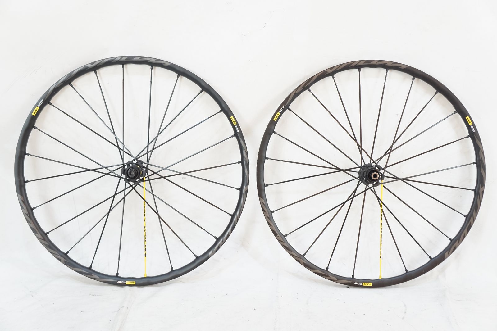 MAVIC マビック KSYRIUM PRO UST DISC シマノ11速 ホイールセット バイチャリ浦和ベース