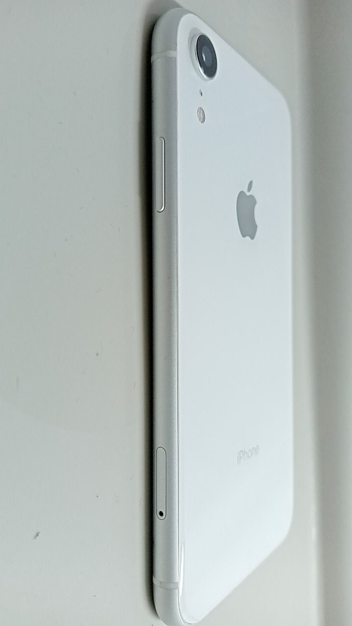 整備済！ iPhoneXR A2106 64GB 本体 ホワイト SIMフリー 257413617