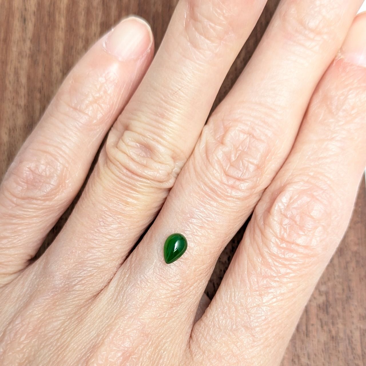 オンファサイトジェイダイト ミャンマー産