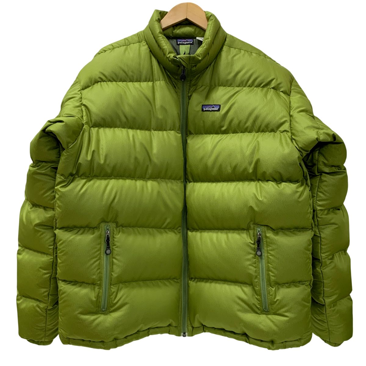 人気パタゴニア　メンズダウンジャケット　XLサイズ カーキ patagonia パタゴニア メンズ・ジャクソン・グレイシャー・ジャケット