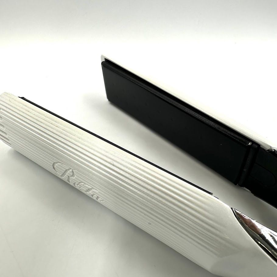 リファ ヘアーストレートアイロン RE-AC 02 A