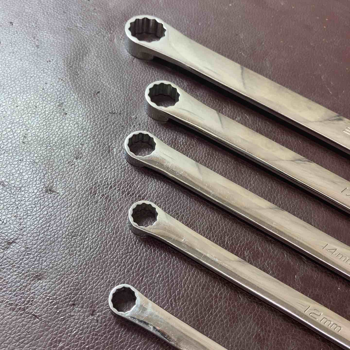 【中古品】スナップオン Snap-on ロングストレートメガネレンチセット XDHFM1719 1417 1214 1012 4本セット【店頭引取限定】【ハンズクラフト熊本店】 中古品】スナップオン(Snap-on) ロングストレートメガネレンチ 計5本