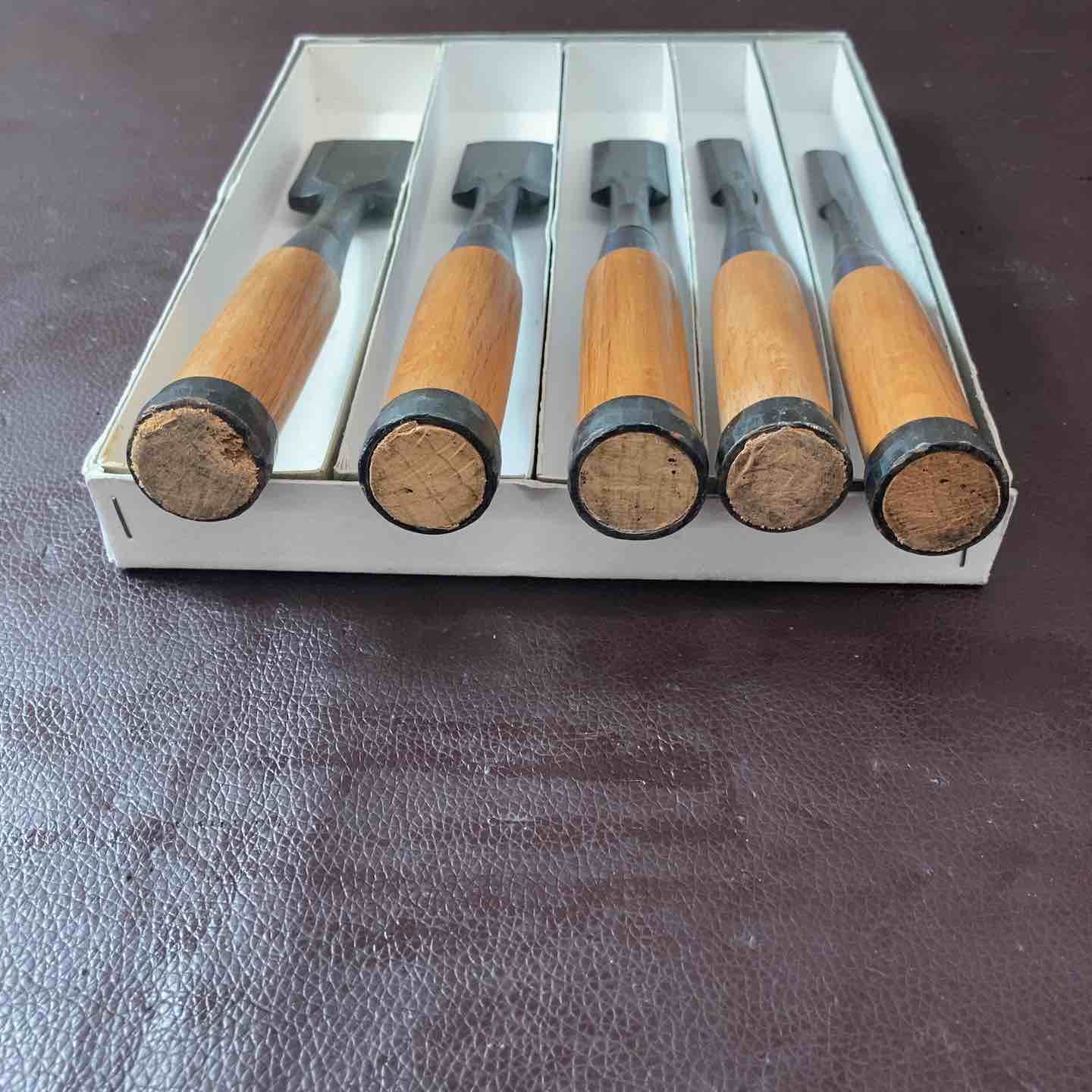 中古品】左貞弘 鑿(のみ) 5点セット 大工道具 骨董品 他【東大和店