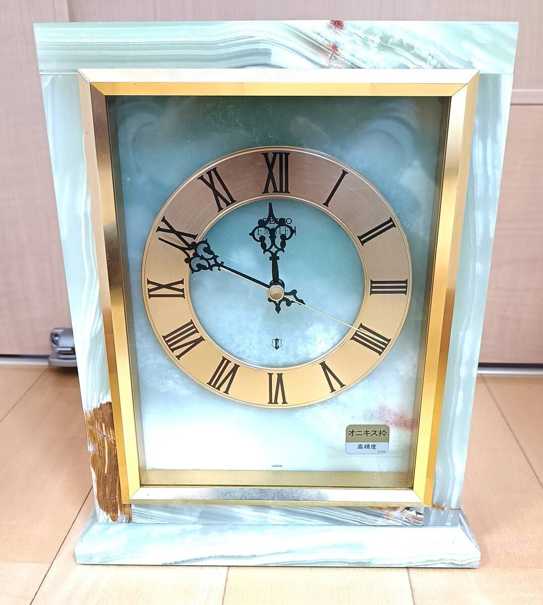 セイコー エンブレム オニキス枠 置き時計