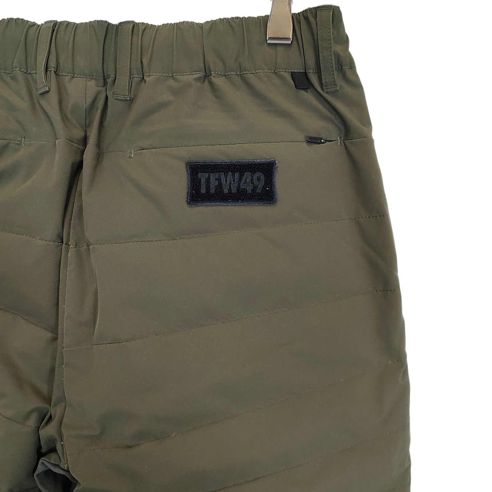 定価4.2万　TFW49 ダウンパンツ　カーキ　S ゴルフ　防寒 定価4.2万 TFW49 ダウンパンツ カーキ S ゴルフ 防寒