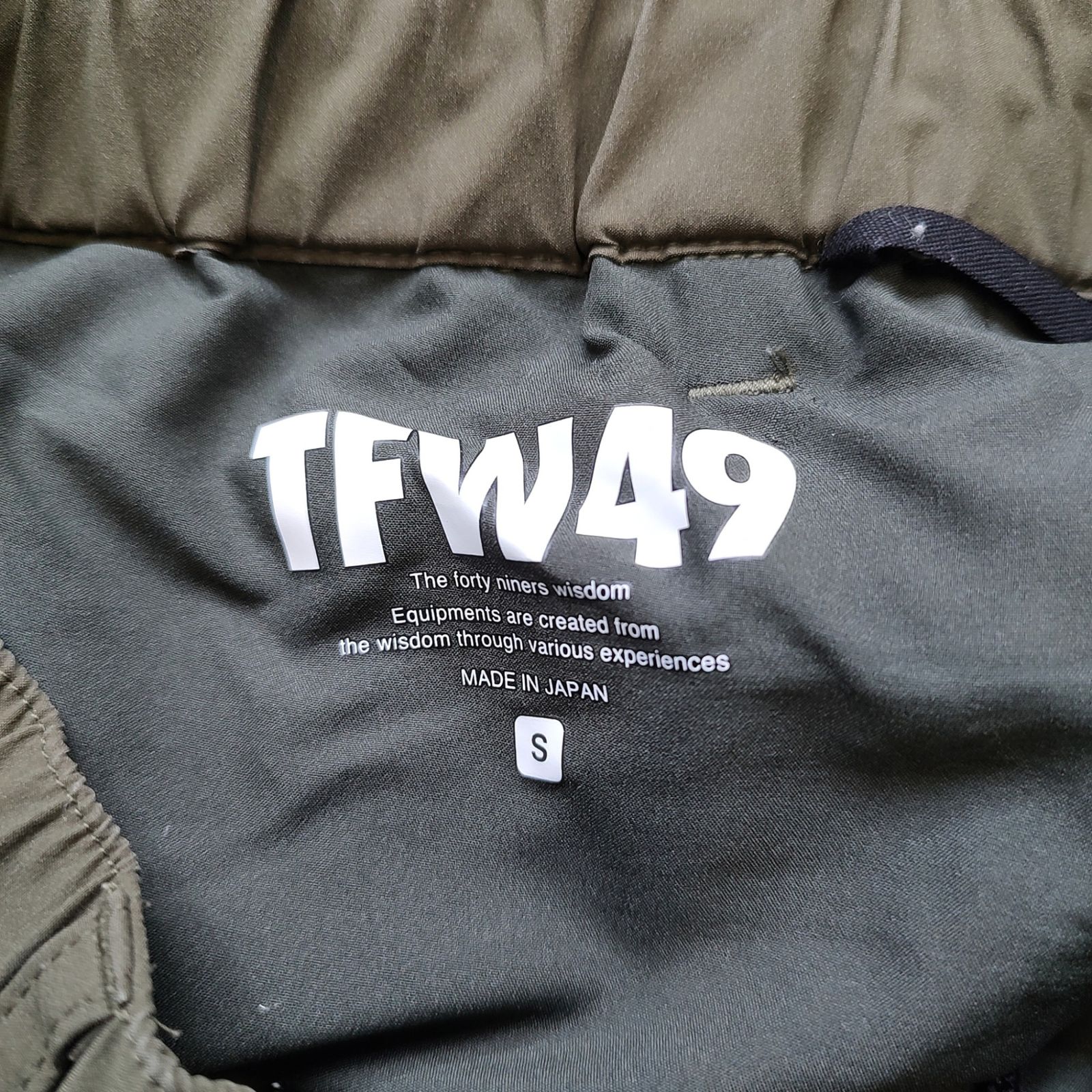 【中古】TFW49／シールド ウォーマー パンツ ブラック TFW49 パンツ ゴルフ ゴルフウェア 防寒 メンズ 秋冬用 黒 紺