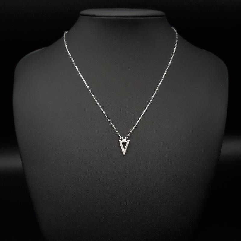 SWAROVSKI　スワロフスキー　シルバー　ネックレス　V字 美品 SWAROVSKI スワロフスキー ネックレス ペンダント funk V字型