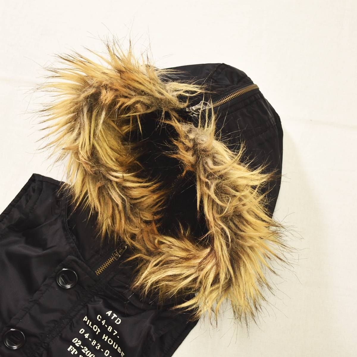 アヴィレックス AVIREX