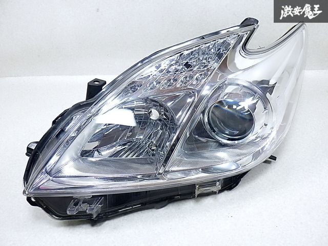 トヨタ 純正 ZVW30 プリウス 前期 ハロゲン ヘッドライト レンズ 左