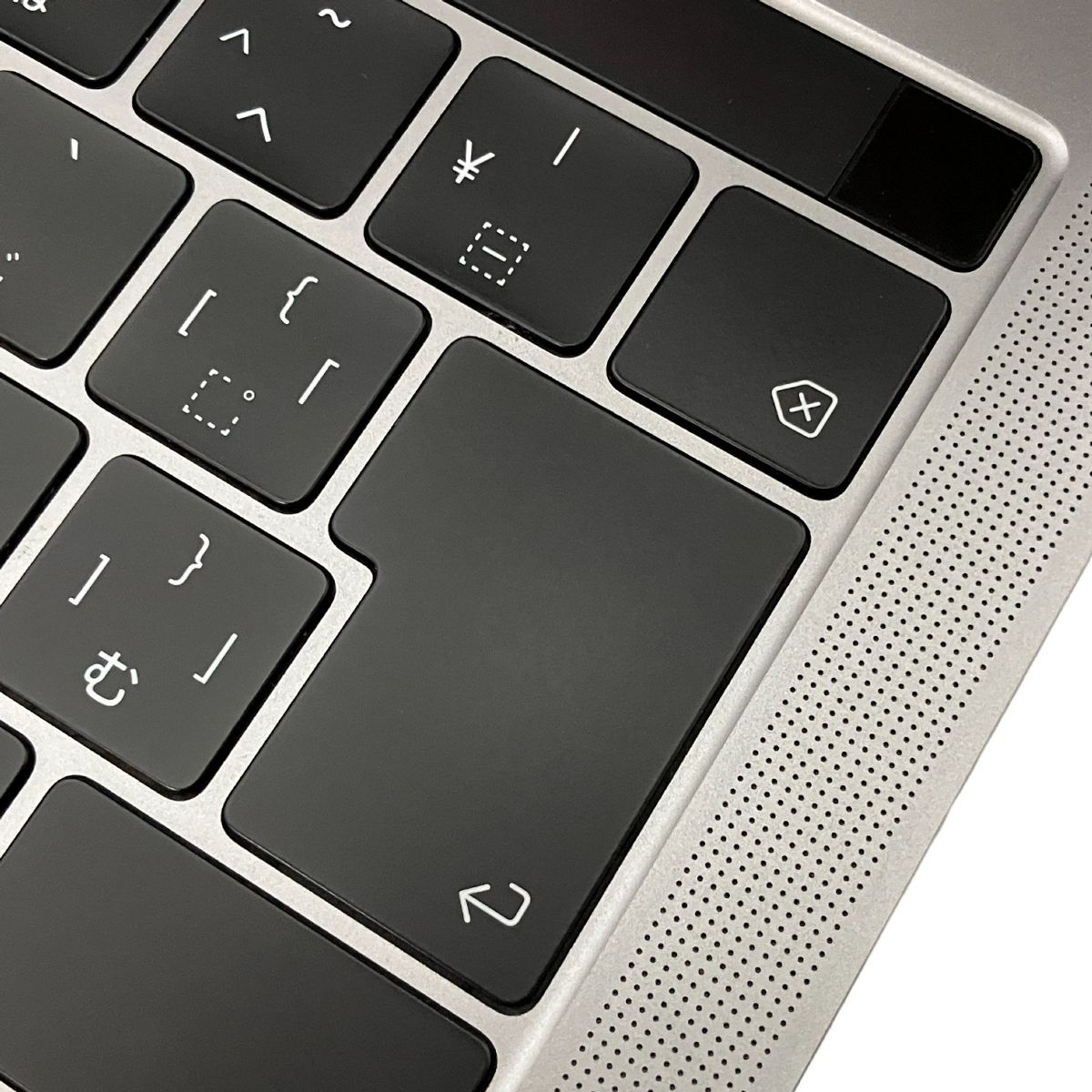 Macbook Pro 2018 ジャンク　2台 MacBook Pro (13インチ, 2019, Thunderbolt 3ポート x 2)ジャンク