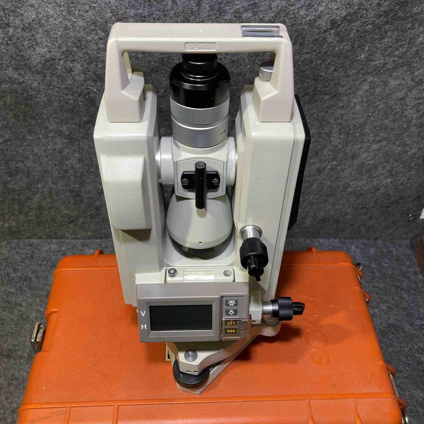 ソキア SOKKIA デジタルセオドライト トランシット DT 5 S