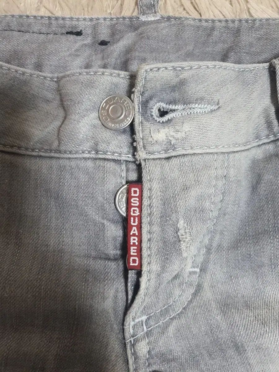 ディースクエアード2 スキニージーン サイズ 26 号数 38 状態