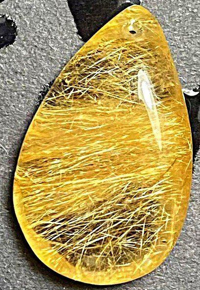 44.4㍉水晶鉱豊富& 太陽発射ルチルクォーツ　タイチンルチルクォーツ共生　開運 水晶鉱豊富& 太陽発射ルチルクォーツ タイチンルチルクォーツ&大量の