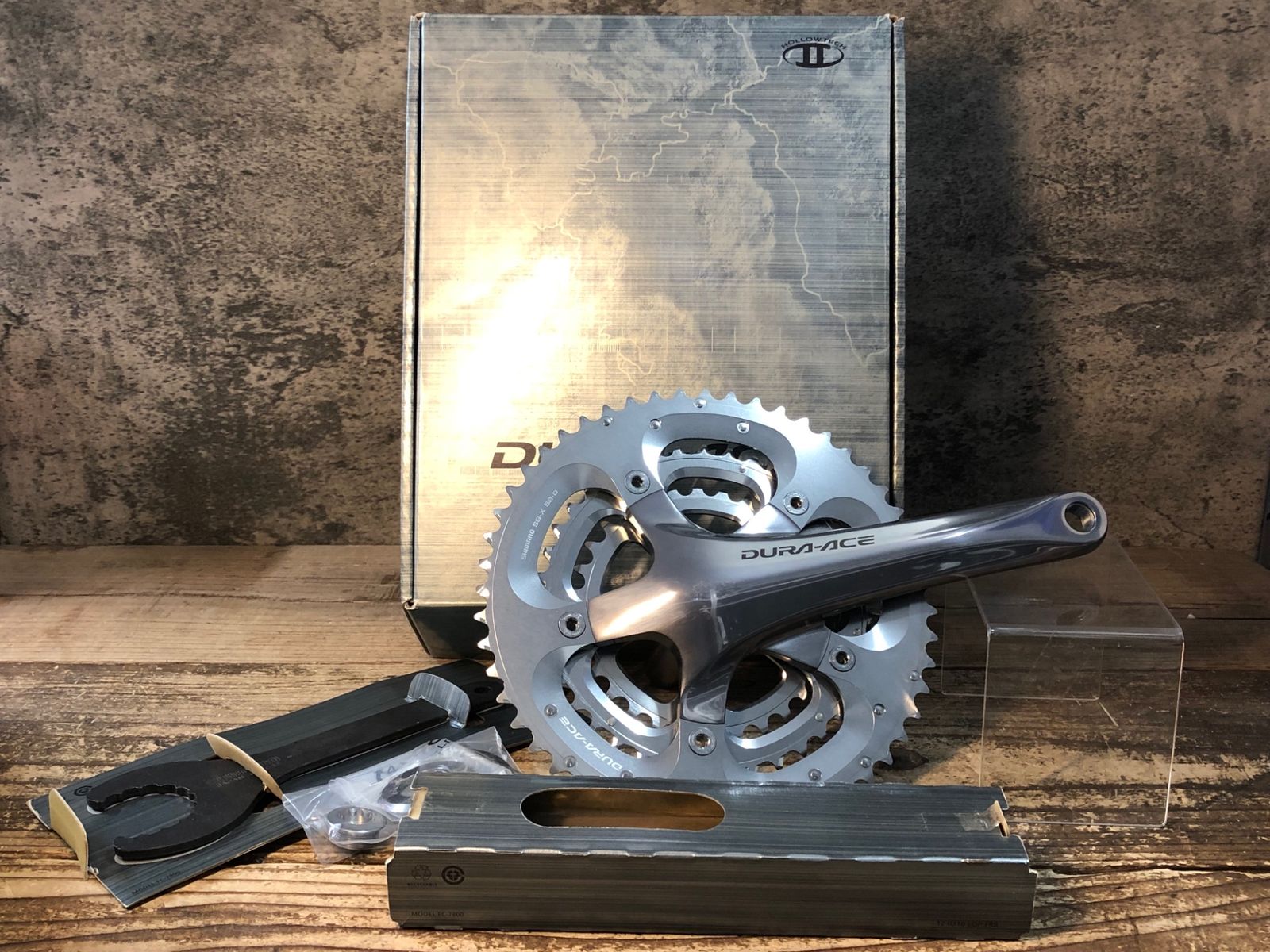 JR551 シマノ SHIMANO デュラエース DURA-ACE FC-7803 クランクセット
