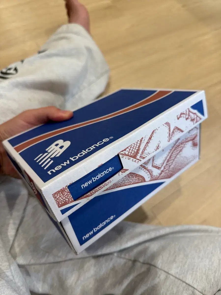 シルバー ブラック