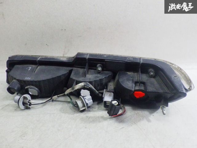 破損無し！】ダイハツ純正 S321V S331V ハイゼット カーゴ 後期 テール