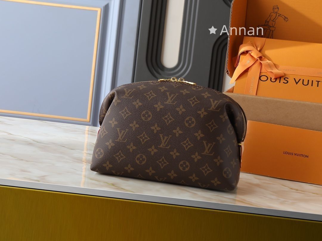 ルイヴィトン LOUIS VUITTON モノグラム 化粧ポーチ ポーチ 人気ポーチ ルイヴィトン ニース・ミニモノグラム バック 旅行に