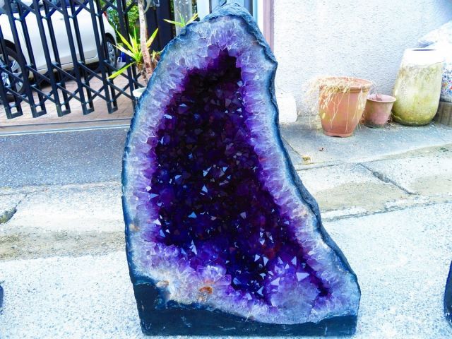 絶品濃い濃い超強パワー☆超迫力☆限定品☆ウルグアイ産☆天然水晶宝石