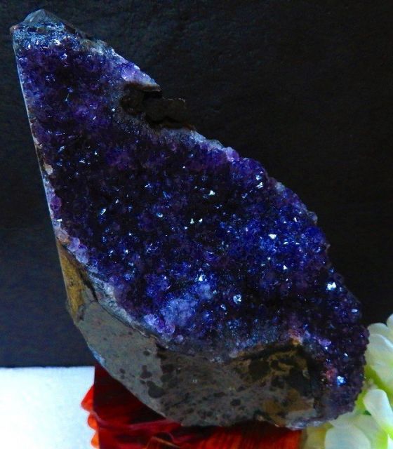 ウルグアイ産☆ 天然水晶☆絶品超濃い濃い超美しい☆アメジスト