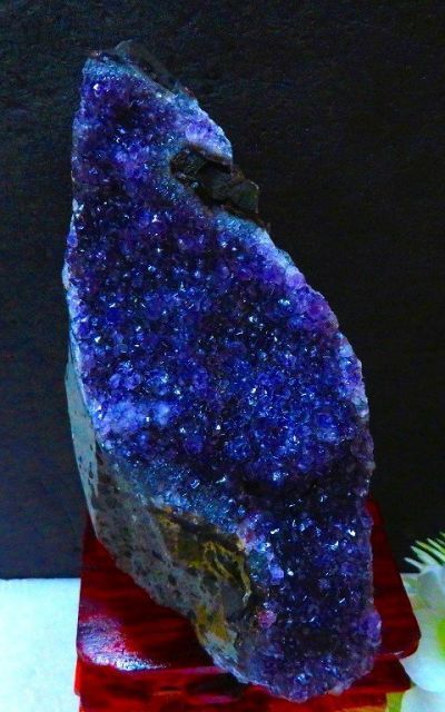 ウルグアイ産☆ 天然水晶☆絶品超濃い濃い超美しい☆アメジスト