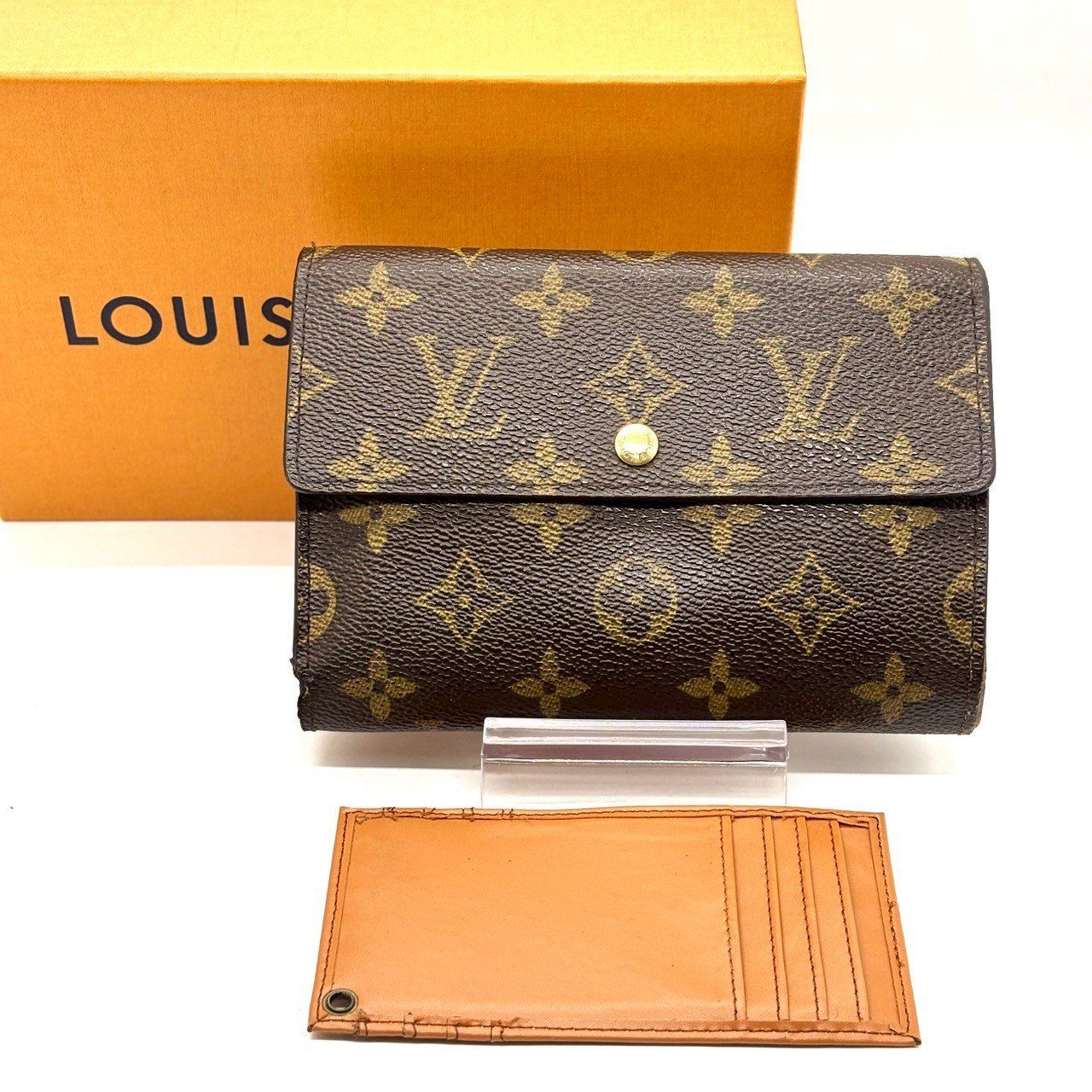 ルイヴィトン モノグラム エテュイパピエ 三つ折り財布 男女兼用 パスポート収納 LOUIS VUITTON - ルイヴィトン 三つ折り財布 モノグラム