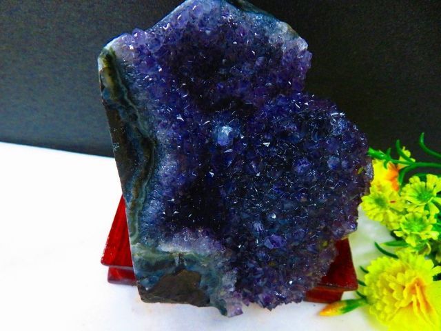 ウルグアイ産☆ 天然水晶☆絶品超濃い濃い超美しい☆アメジスト