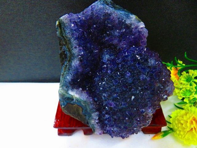 ウルグアイ産☆ 天然水晶☆絶品超濃い濃い超美しい☆アメジスト