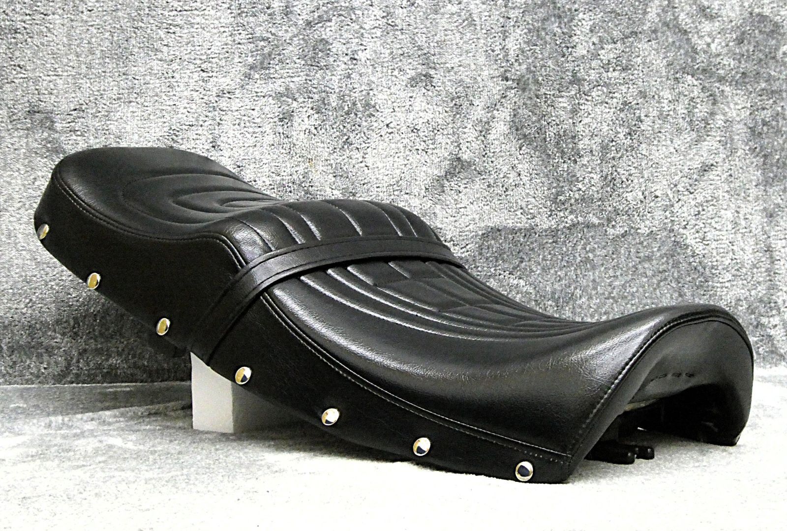 NC39 NC42 シート ＣＢＸ純正パターン 黒/CB400SF 400SB NC39 NC42 シート CBX純正パターン 黒/CB400SF 400SB 楽天市場