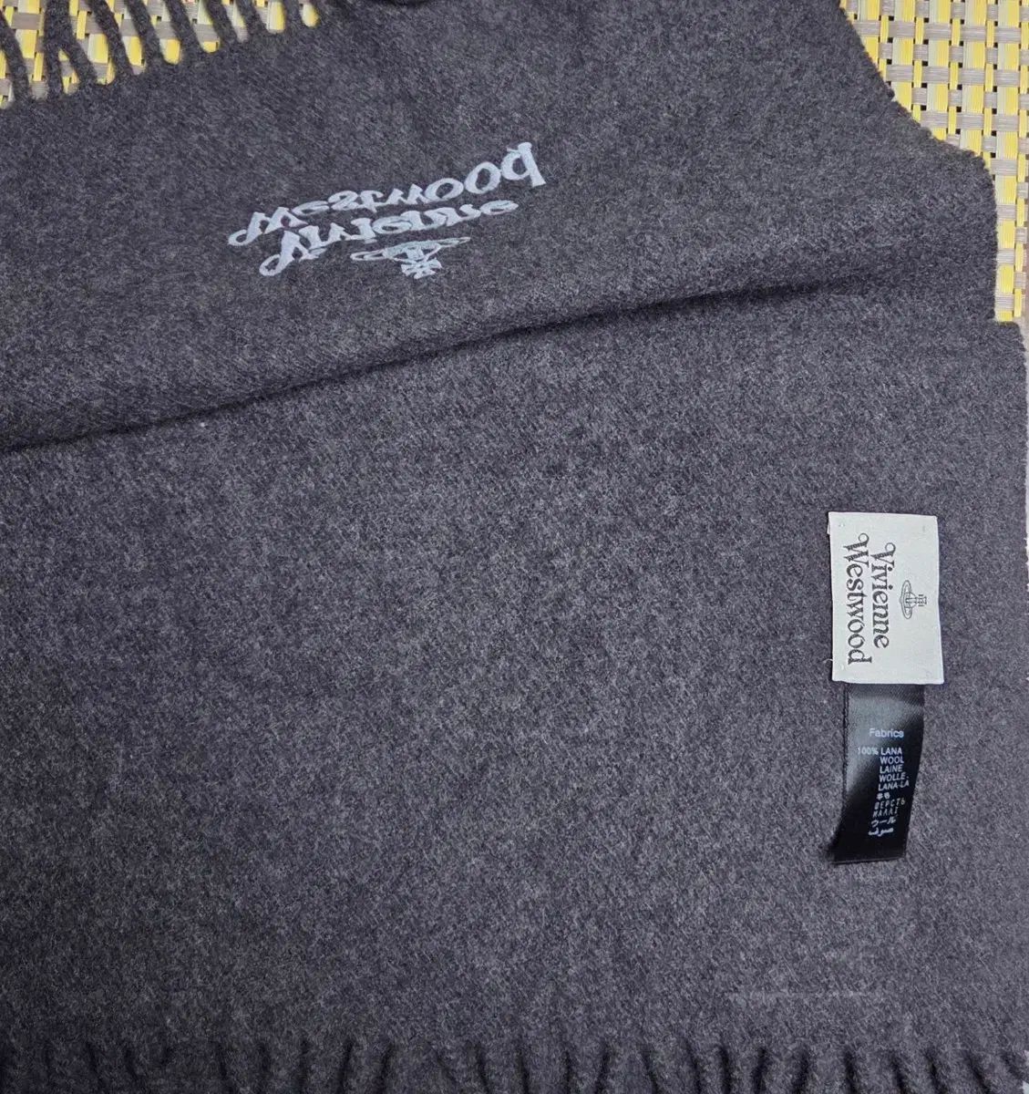 ヴィヴィアン ウエストウッドマフラー