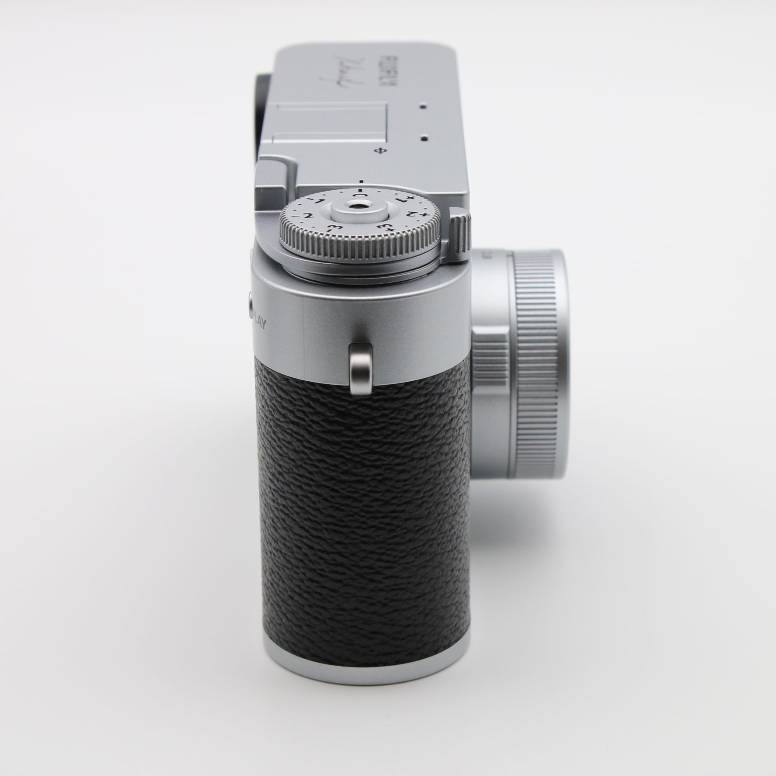 ほぼ新品】 FUJIFILM 富士フイルム X-half シルバー F X-HF1-S 