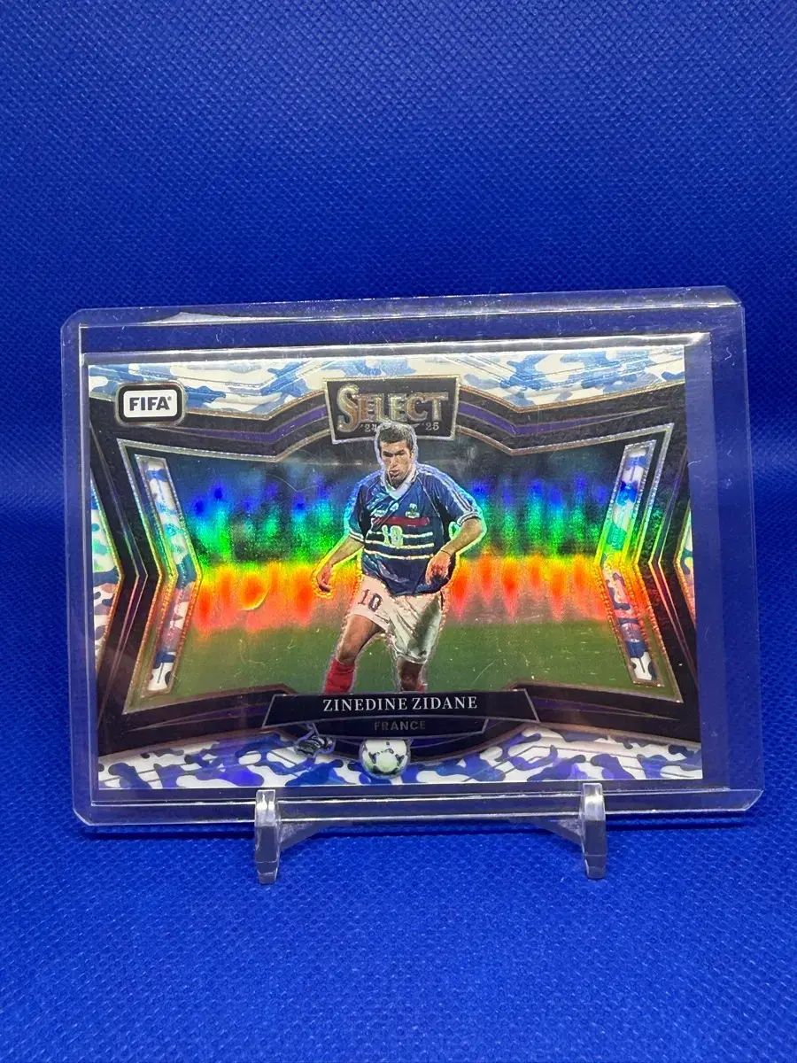2025-25 Panini Select Zinedine Zidane Field Level Winter Camo