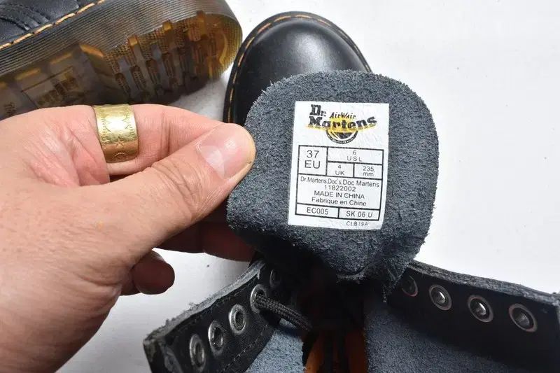  ドクターマーチン 1460 8ホール 光沢 ブーツ 235 その他 ブーツ 革靴