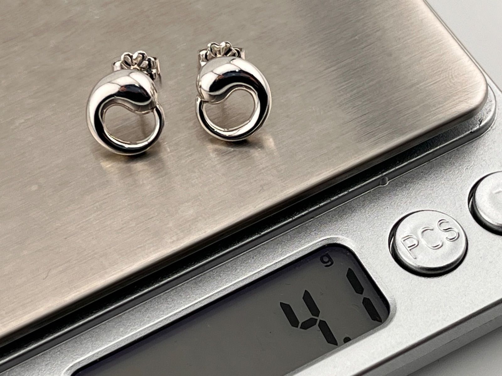 a182 美品 Tiffany&Co. ティファニー エターナルサークル ピアス