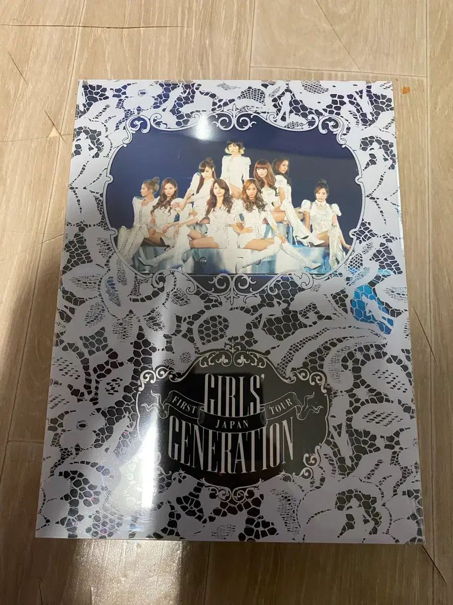 値下げ)GIRLS' GENERATION(少女時代・SNSD) japan first tour DVD 限定