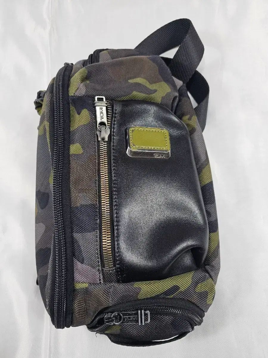 トゥミカモフラージュスリングバック TUMIスリングバック