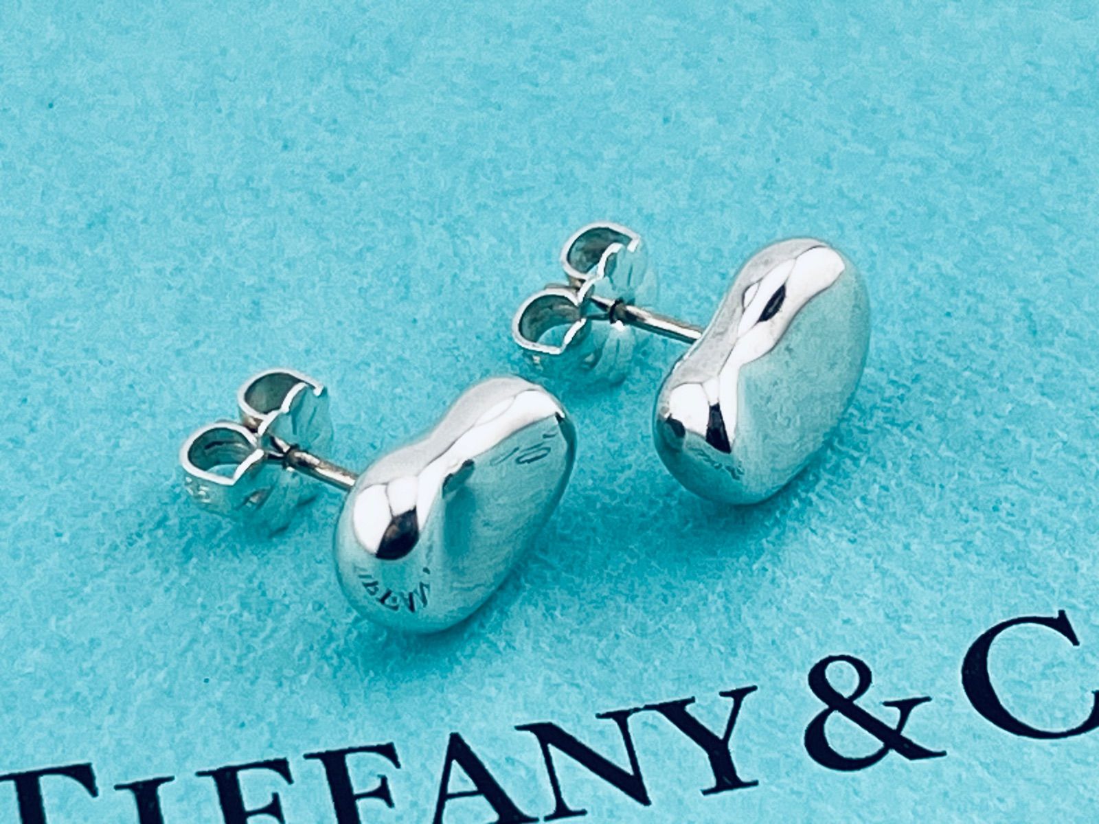 Tiffany-Co.