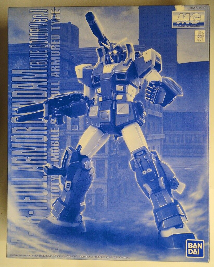 バンダイ MG 1 100 機動戦士ガンダム MSV フルアーマーガンダム ブルー ver